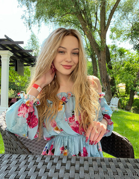 melissa mur pretty pornstar img