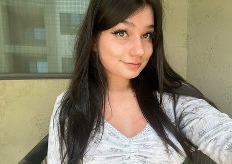 mayasnaked Photo Gallery