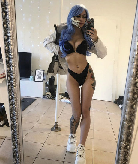 pregnant threesome onlyfans top pic