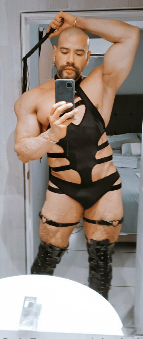 aleolatinoxxx star art images