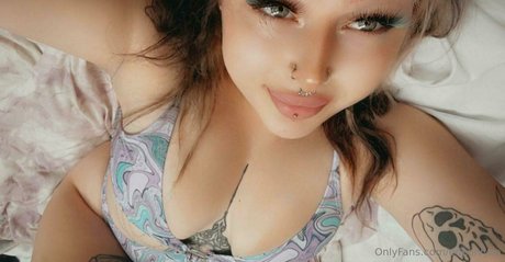 edenivyxo exclusive star pictures