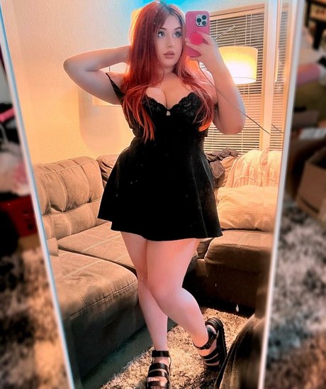 Autumn Spice hot star galleries