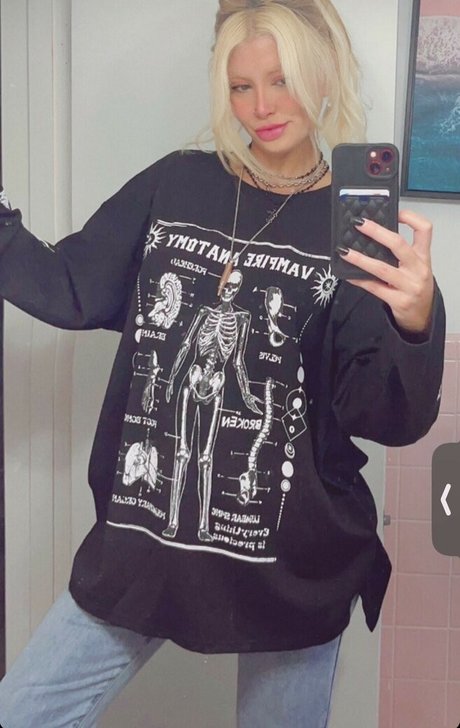 Mahila Mendez top pornstar pics