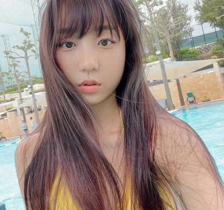 Eunji Pyoapple pornstar adult gallery