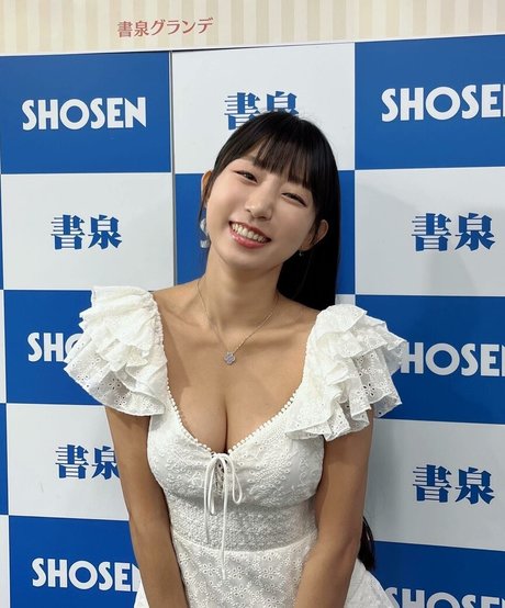 Eunji Pyoapple pornstar free picture