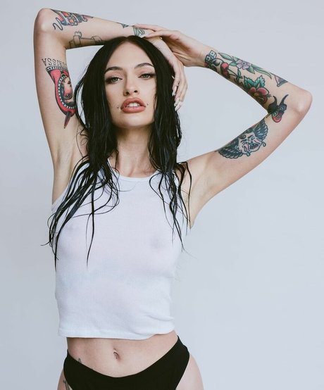 hellxrel art actress photos