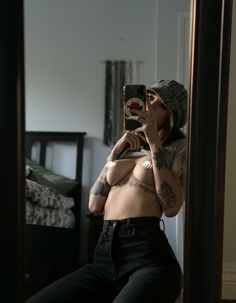 hellxrel model pornographic pics