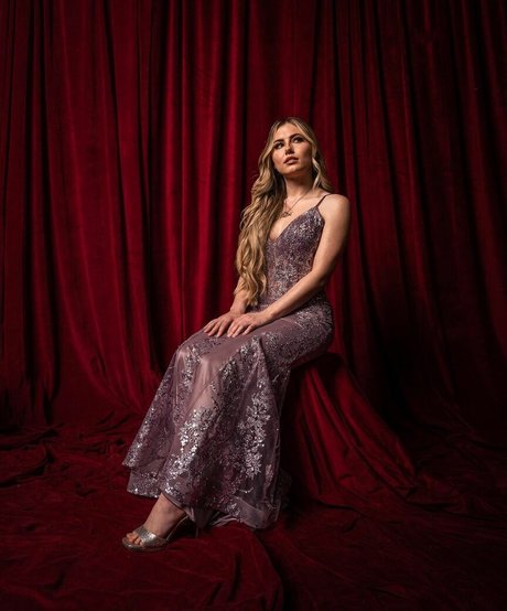 Nicki Taylor model xxx pictures