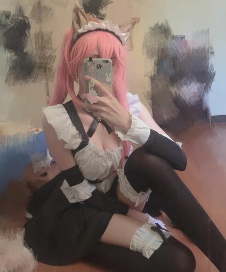 hot blonde onlyfans pornographic photo