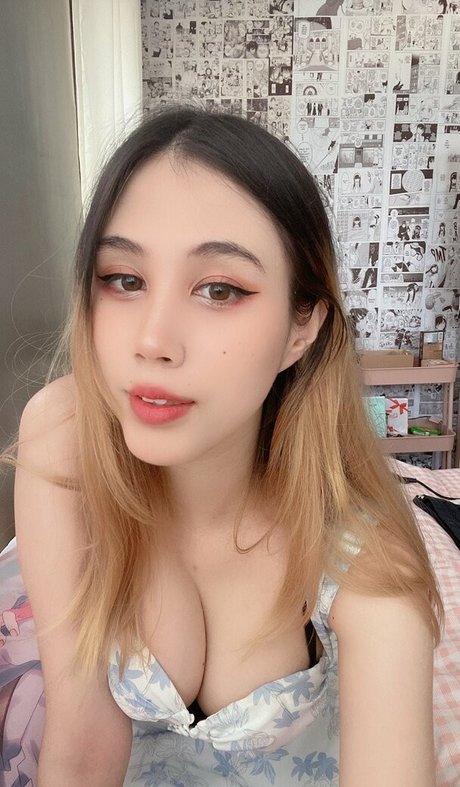 mommy onlyfans beautiful picture