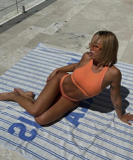 real twin onlyfans naked images