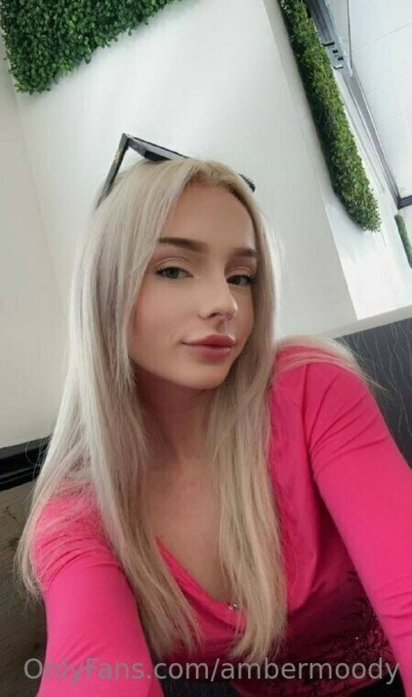 Ambermooody star perfect picture