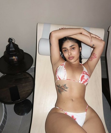 HanaMyMood pornstar naked pic