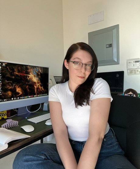 Swell Entertainment pornographic star pic