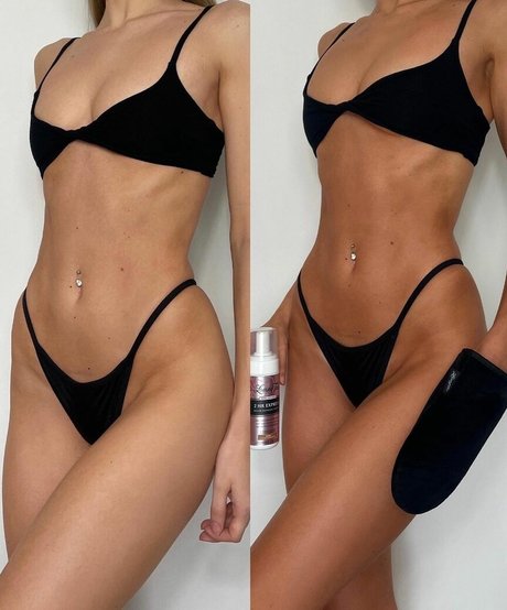 Lauren Worboys model erotic image