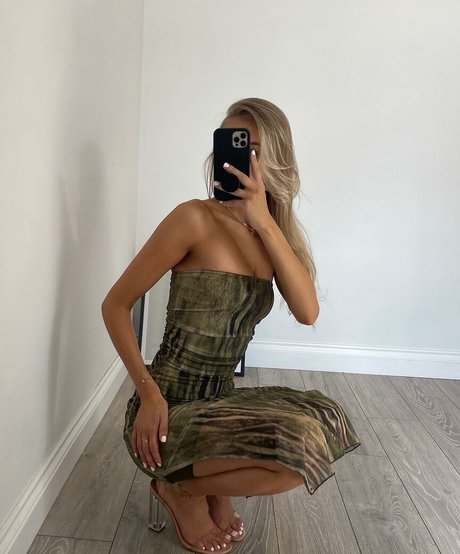 Lauren Worboys beautiful actress photos