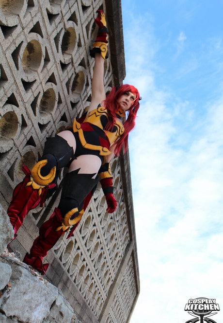 CrystAAHHL hot actress photos