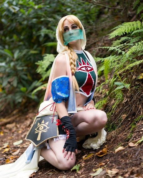 CrystAAHHL sex pornstar image