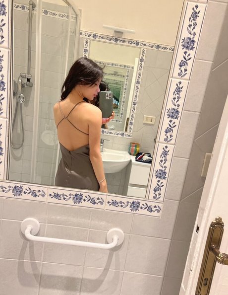 Rikako Katayama xxx pornstar image