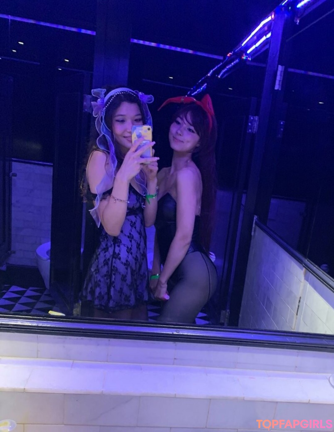 Amiechikin art actress pictures