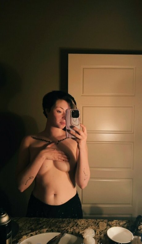 deep onlyfans hot nude gallery