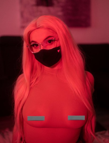 Aurelia Baker star nudes archive