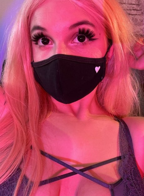 Aurelia Baker star pics