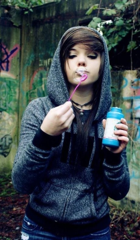 Danni Meow adult model img