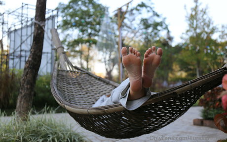 eurasian feet erotic star pictures