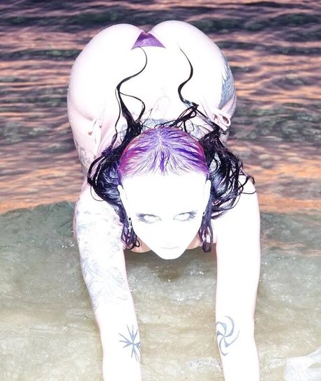 bunny xxx onlyfans beautiful xxx picture