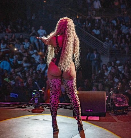 sucking cock onlyfans xxx photo