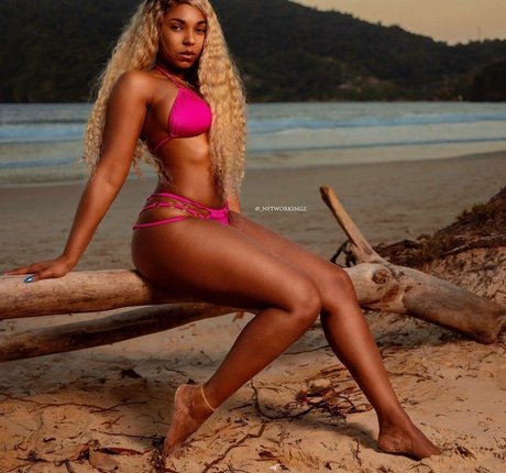 famous onlyfans pornos photo