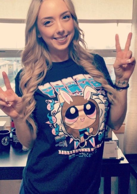 lingerie babe onlyfans top archive