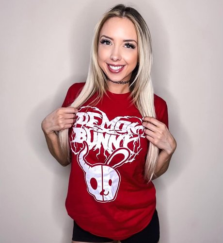 blowjob teen onlyfans hot sexy pic