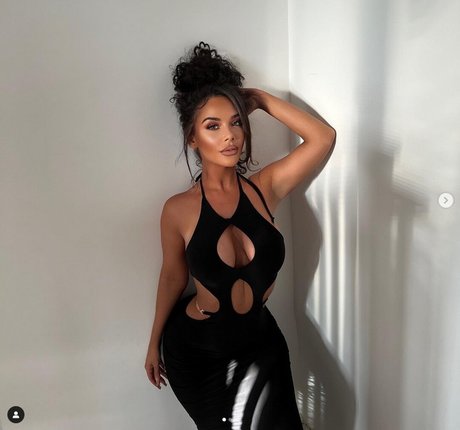 thick trans onlyfans xxx pic