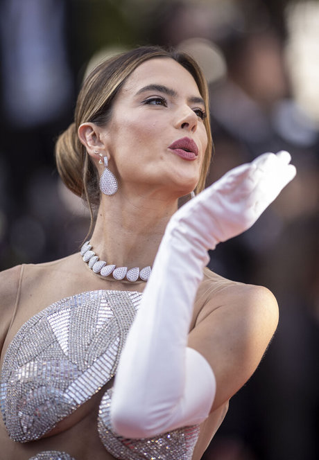 2024 top onlyfans beautiful naked pictures