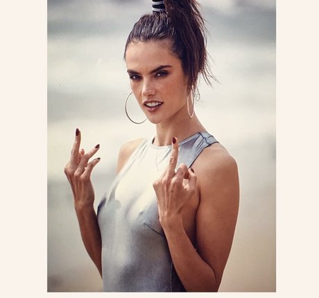 squirting onlyfans free naked pics