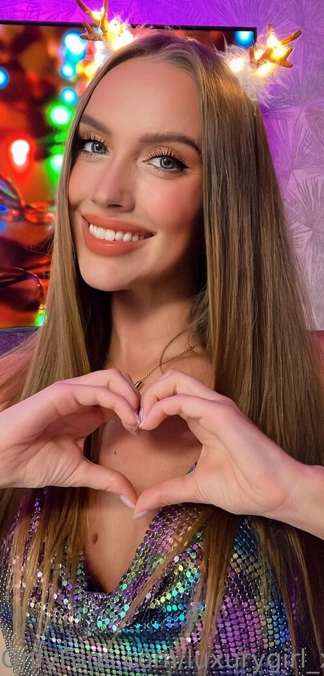 luxurygirl xxx model art image