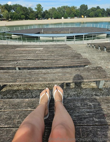 cavalierifeetfree nude actress pictures