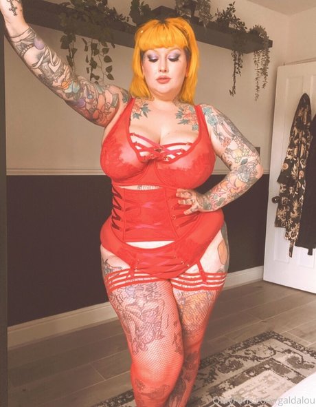 GaldaLou star sex pictures