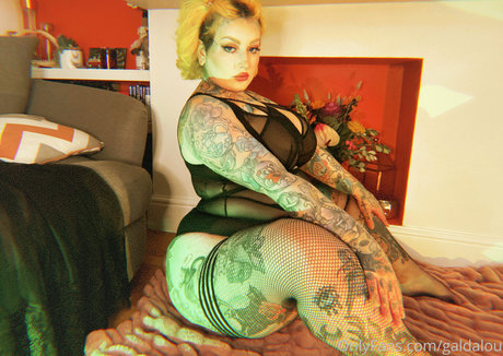 GaldaLou nice star gallery