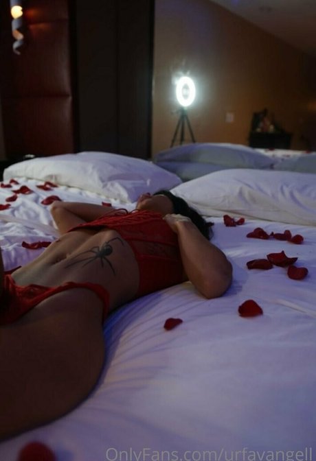 urfavangell high quality model image