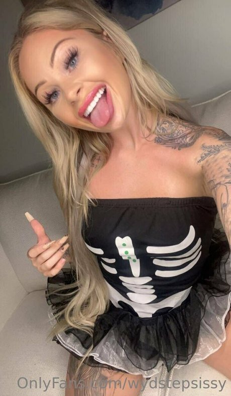 japanese milf onlyfans hot images