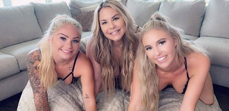 shemale outdoor onlyfans sexy pictures