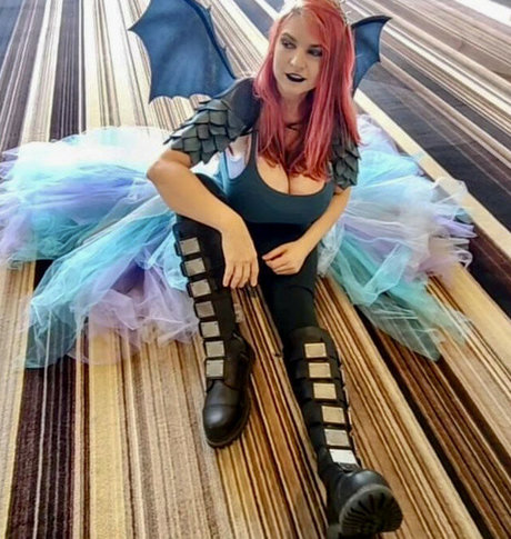 Heidi Corinne sexy model archive