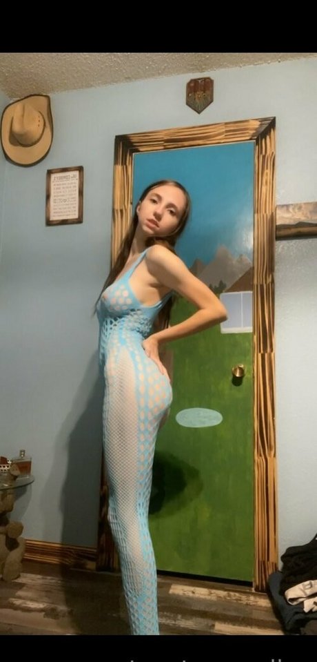 Justinthetortle xxx model pic