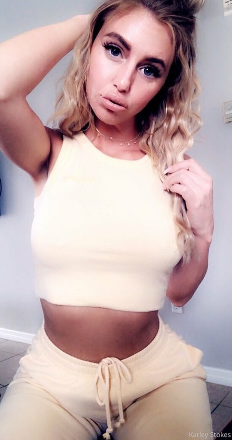 pregnant threesome onlyfans hot naked photos