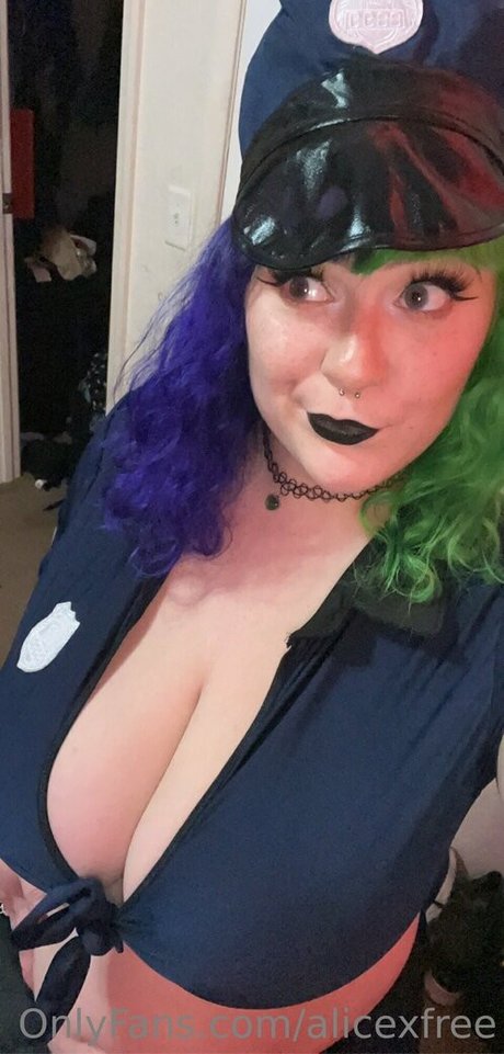 alicexfree model high quality photos