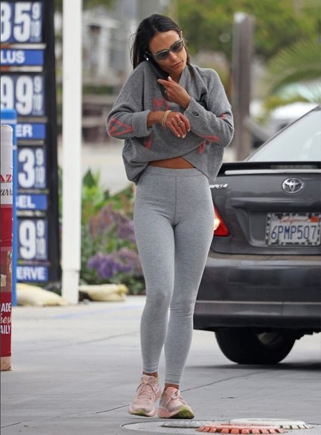 blonde asian onlyfans porn galleries