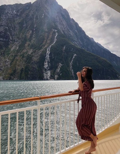 Isabella Gomez naked model pic